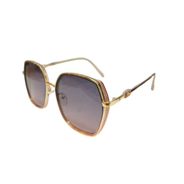 Armação de Óculos de Sol - A cor é Rosa - Iadala Eyewear - Imagem 2